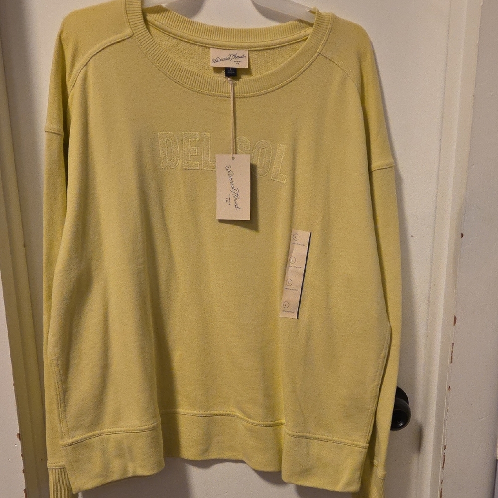 Universal Thread Del Sol Yellow Sweater Size L